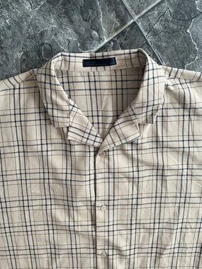 OAK + FORT Tan Short Sleeve Shirt w Preppy Black Windowpane Plaid Pattern